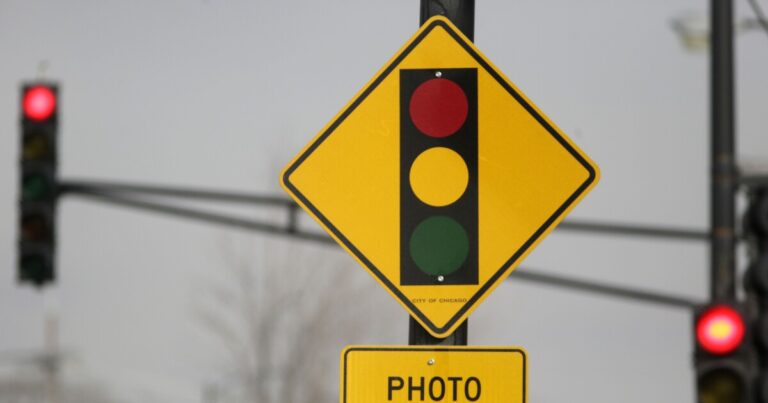 피츠버그 시의회, 적색광 카메라 설치 법안 승인
    


