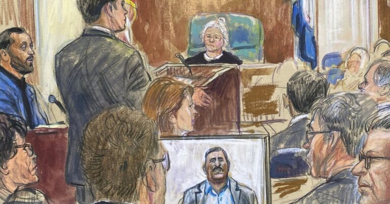 미국 배심원, 아부그라이브 교도소 학대 혐의로 전 이라크 수감자들에게 4,200만 달러 판결
    


