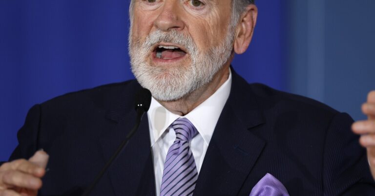 트럼프, 이스라엘 주재 대사에 마이크 허커비 전 아칸소 주지사 지명
    


