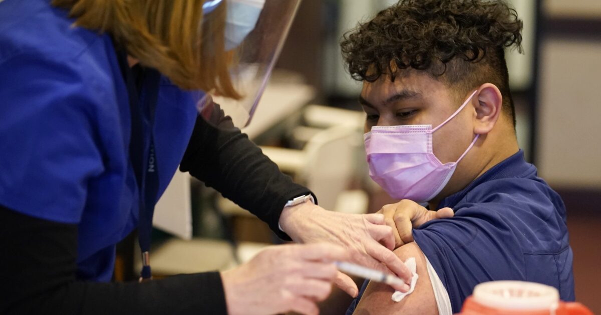 질병 예방, 행동 건강 지원, 부상 방지: 연휴 동안 건강을 유지하는 방법