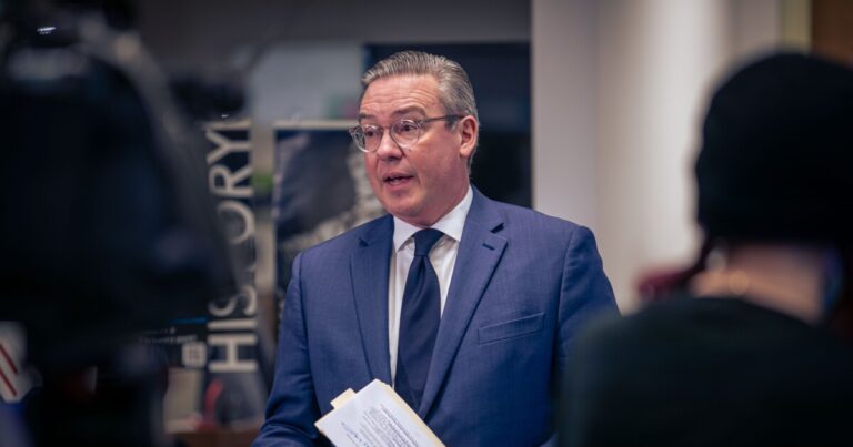 펜실베니아 선거 인증이 마감일에 완료되지 않았지만 마감되었습니다.
    


