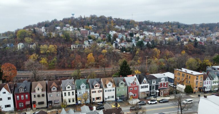 피츠버그 계획 위원회, 저렴한 주택 확대를 위한 구역 지정 점검에 대한 투표 연기
    


