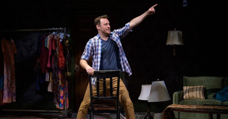 '상상의 친구'로빈 윌리엄스에 대한 연주는 피츠버그 시사회를 얻습니다
    


