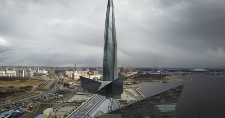 우크라이나, 전쟁 전 계약 만료 후 유럽으로의 러시아 가스 운송 중단
    


