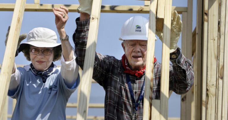 피츠버그의 인류를 위한 해비타트(Habitat for Humanity) 지도자들은 카터 대통령의 유산을 되돌아본다
    


