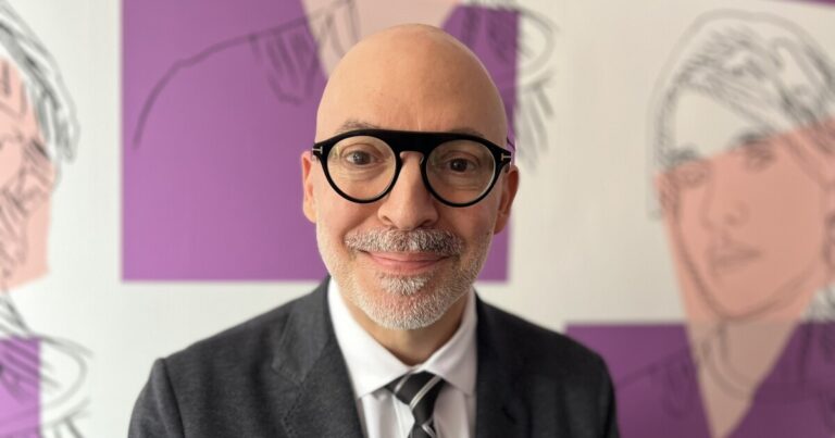 형평성과 접근성을 강조하는 피츠버그 워홀 박물관 신임 관장
    


