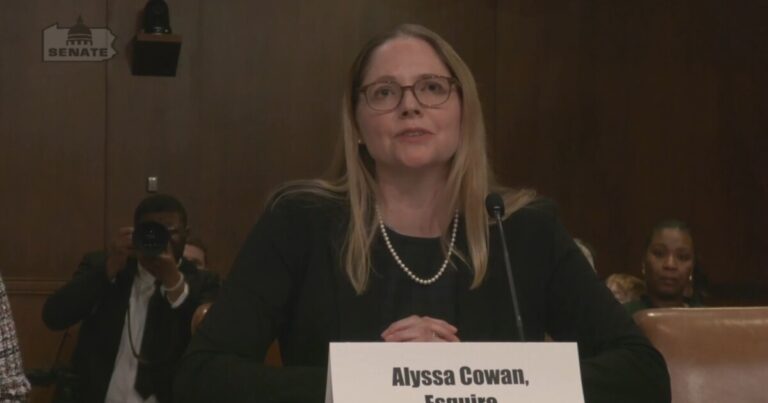 Pa. 상원위원회 그릴 - 그러나 권장 사항 - 공동 유쾌한 법원을위한 Allegheny 카운티 변호사
    


