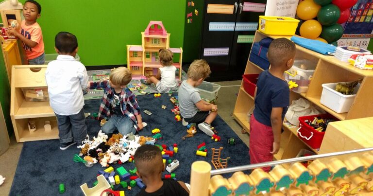 Shapiro 주지사 펜실베니아 예산의 보육원을위한 인상 제안 제안
    


