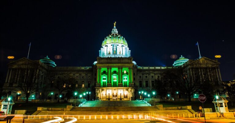 상원의 지원 부족은 다시 Pa에 대한 Shapiro의 요청을 다시 가라 앉을 수 있습니다.
    


