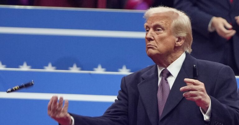 피츠버그-지역 재 정착 단체는 500 명의 새로운 난민을 돕기 위해 출격했다.
    


