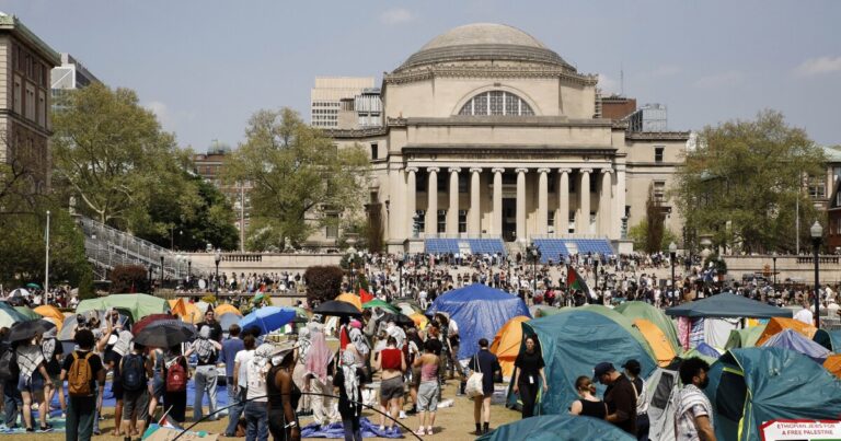 반유대주의 무기화는 학생들이 '안전하지 않게 만듭니다.'
    


