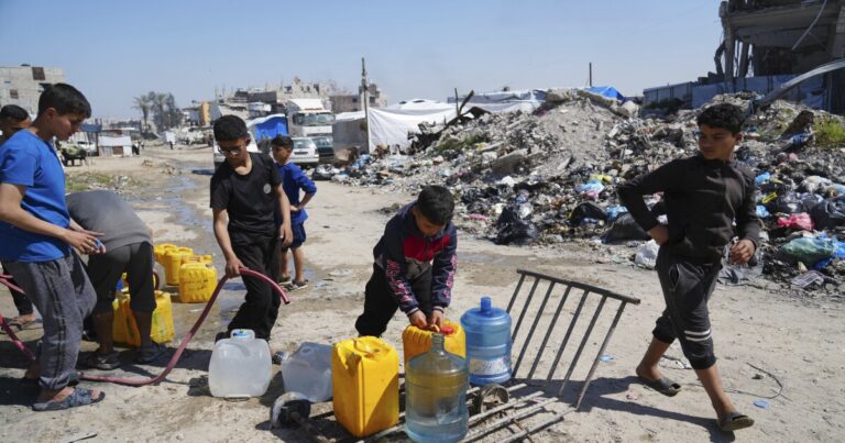 왜 이스라엘-하마스 휴전 대화가 멈췄습니까? 최신 설명 자
    


