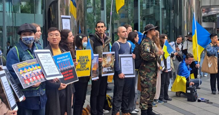 우크라이나에서 워싱턴 변화 코스를보고, 대만은 자신의 운명
    


