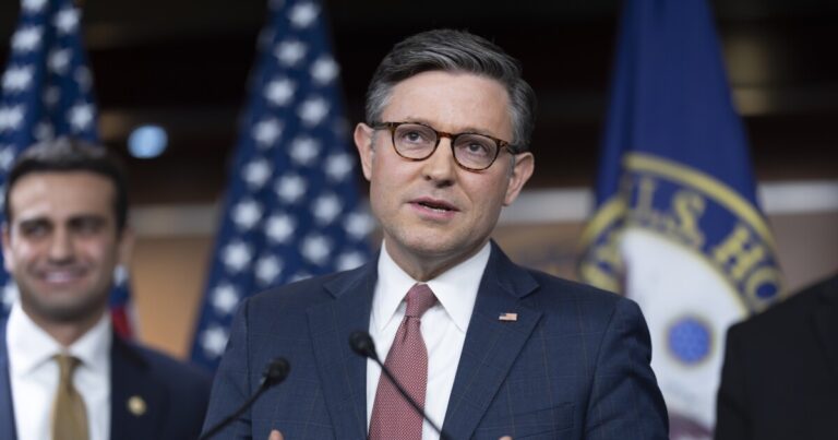 의회가 메디 케이드 삭감을 고려할 때, 펜실베이니아의 건강 관리 옹호자들은 싸움에 정착합니다.
    


