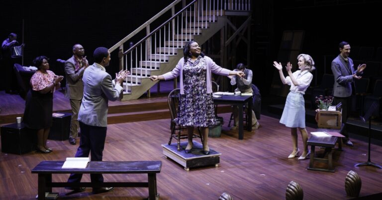 피츠버그 예술 그룹은 진행중인 연방 혼란을 해결합니다
    


