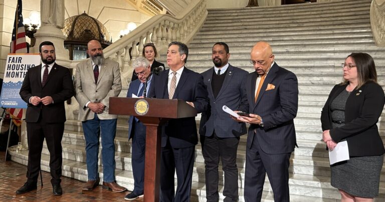 상원 민주당 상원 민주당
    


