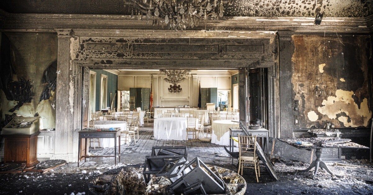 유대인 의원들은 증오 범죄의 '아이디어를 피하기 어렵다'는 Shapiro에 대한 방화 공격에 대해 말합니다.