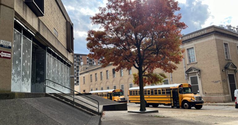 피츠버그 공공의 수정 된 학교 폐쇄 계획에 대해 알아야 할 사항
    


