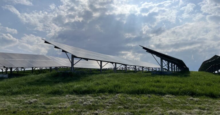 피츠버그 국제 공항으로 곧 오는 태양 에너지의 두 배
