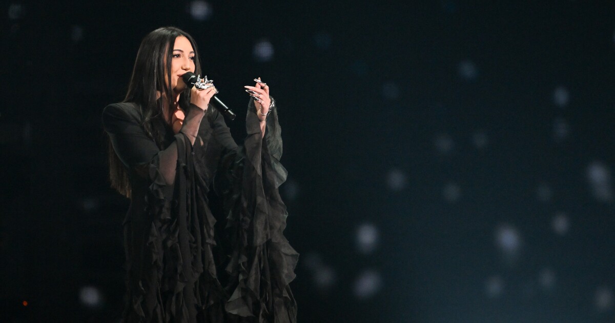 하마스 공격 생존자 인 유발 라파엘 (Yuval Raphael)은 유로 비전에서 이스라엘을 대표합니다.