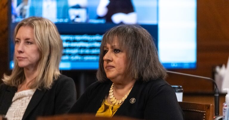 Kail-Smith는 개발 속도 개발을 위해 피츠버그 계획 프로세스를 재구성하기위한 청구서를 소개합니다.
    


