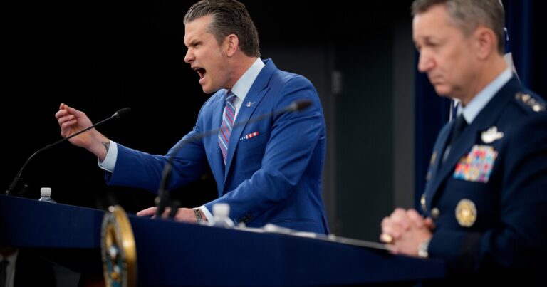 국방부 장 :이란 스트라이크는 '역사적으로 성공적인 공격'이었습니다.
    


