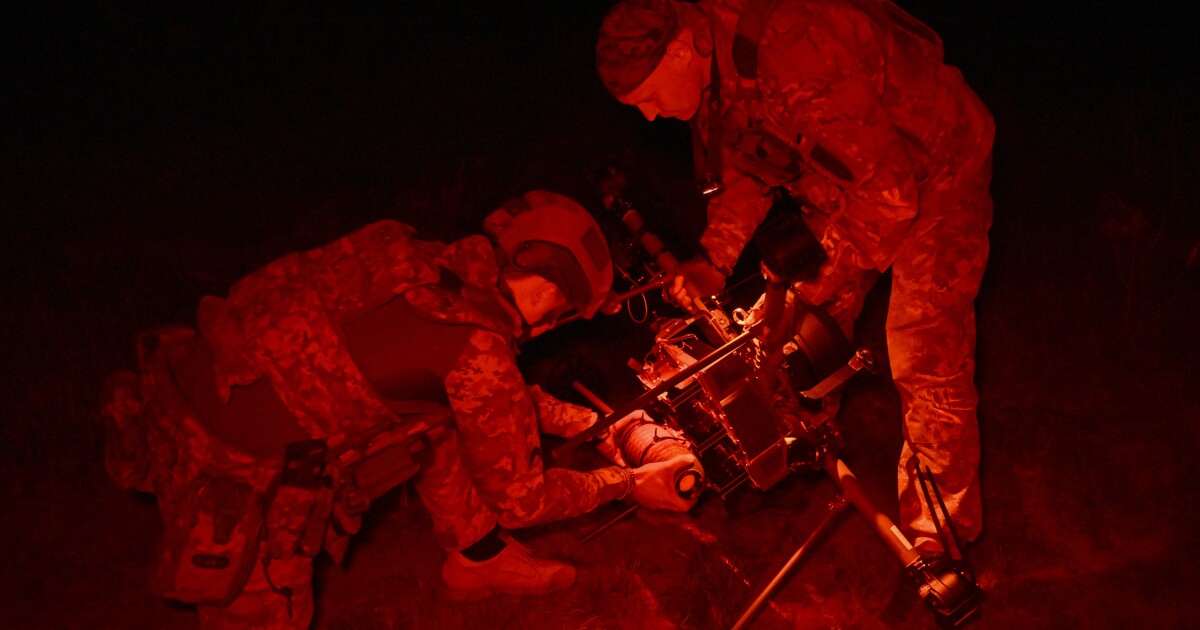 우크라이나가 전례없는 드론 공격을 수행하는 여러 가지 방법