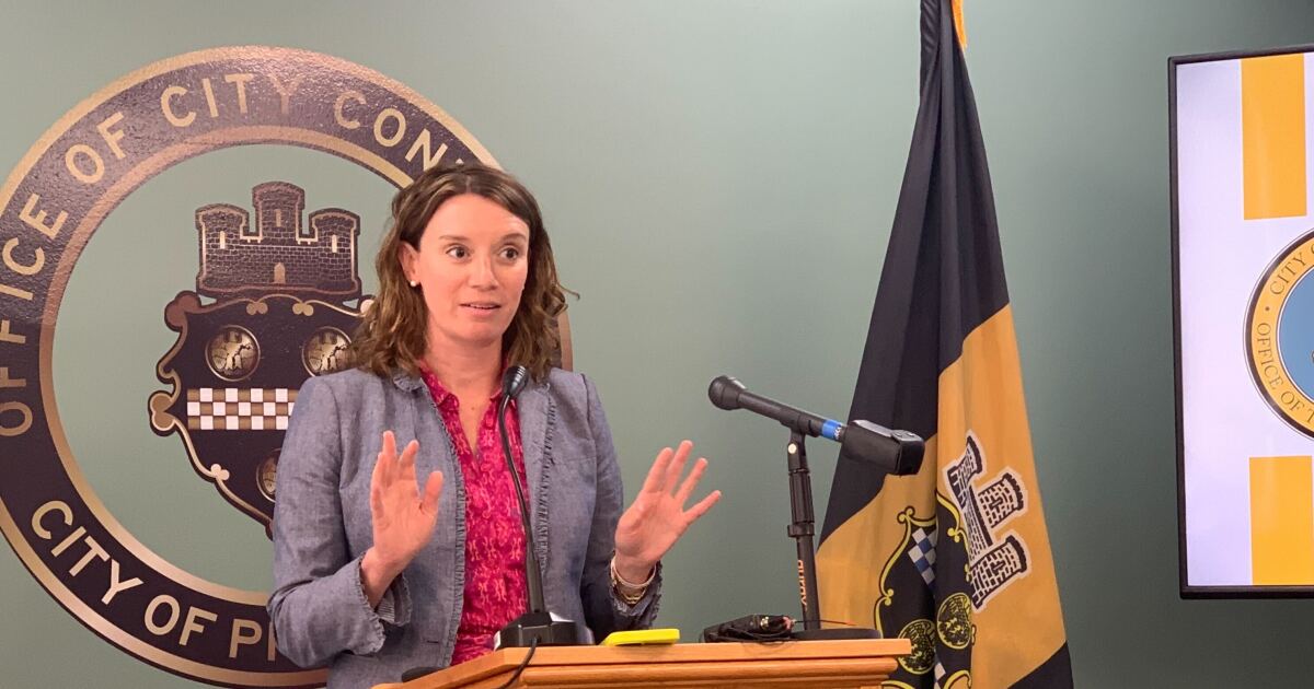 City Controller는 피츠버그의 재무 ''불안정 '이라고 부르며 더 많은 비용 관리 조치를 촉구합니다.