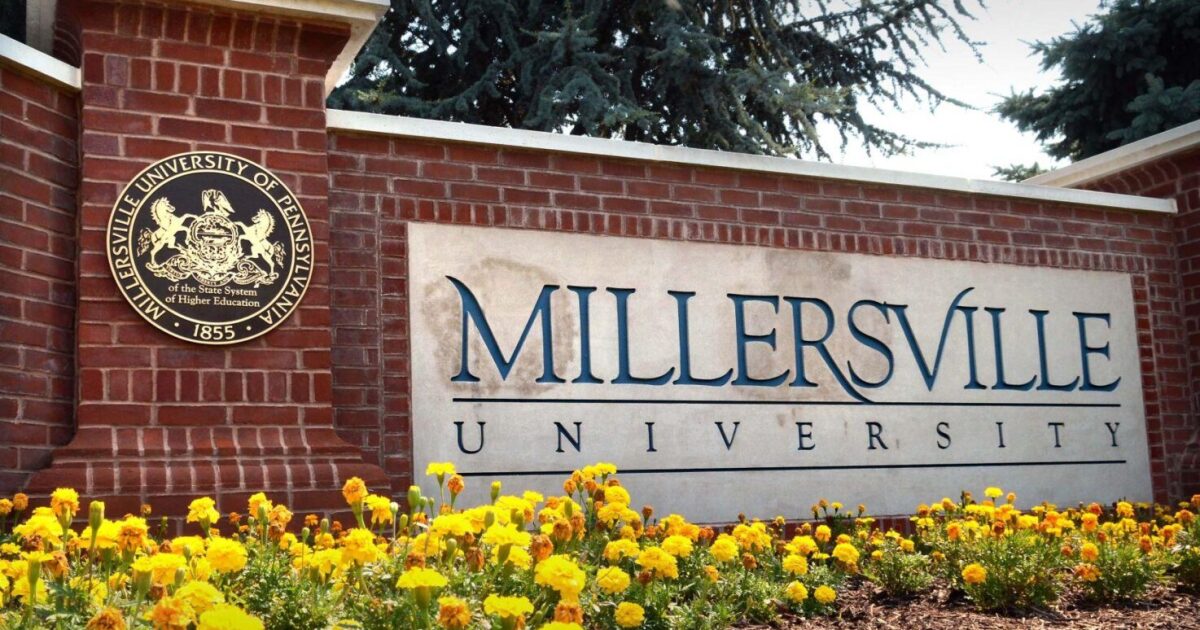 주정부가 4 천만 달러 자금 조달을 따르지 않으면 학비를 늘리는 대학교.