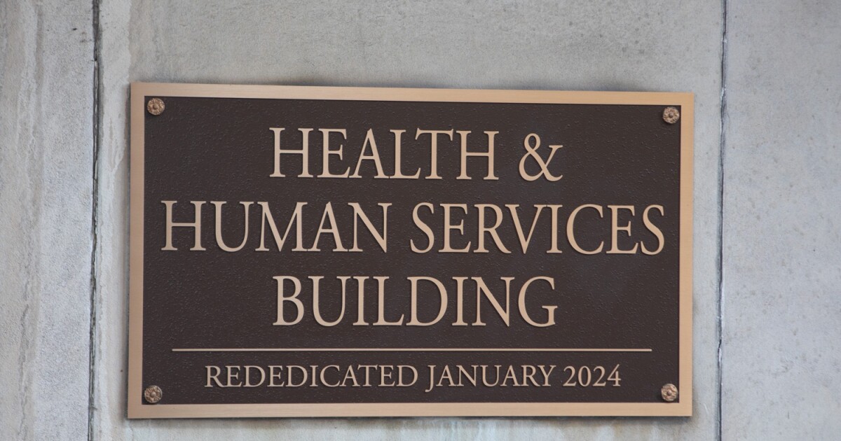 아동 학대 감지에는 의료 훈련이 필요할 수 있지만 Pa. 일관된 규칙이 부족합니다.