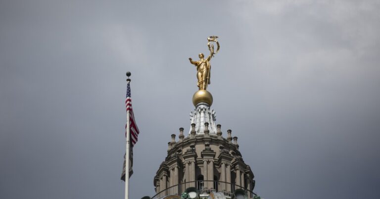 예산 조치가 계속됨에 따라 학교, 카운티 아동 복지 기관에 대한 중요한 Pa.
    


