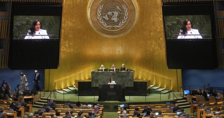 캐나다와 몰타는 팔레스타인 국가를 인정하고 프랑스와 영국에 가입
    


