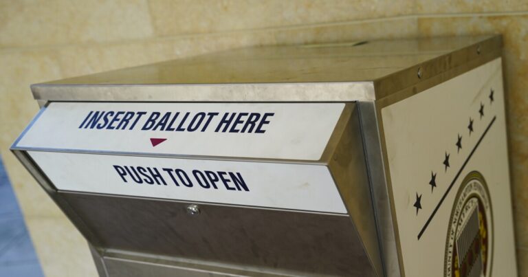 PA에서 이중 투표 혐의
    


