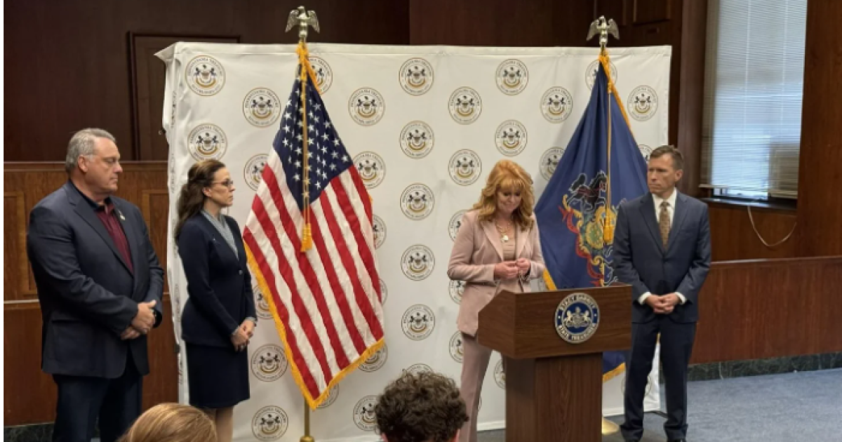 Pa. Treasurer는 예산 후반에 영향을받는 카운티의 대출 프로그램 발표