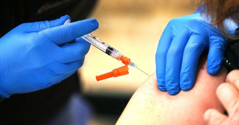 Pa.의 약국은 이제 코비드 샷을 줄 수 있습니다. 그렇다고 광범위한 액세스가 따를 것이라는 의미는 아닙니다.
    


