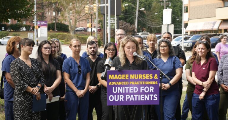 UPMC의 Magee-Womens 병원의 간호사는 Unionize에 투표합니다
    


