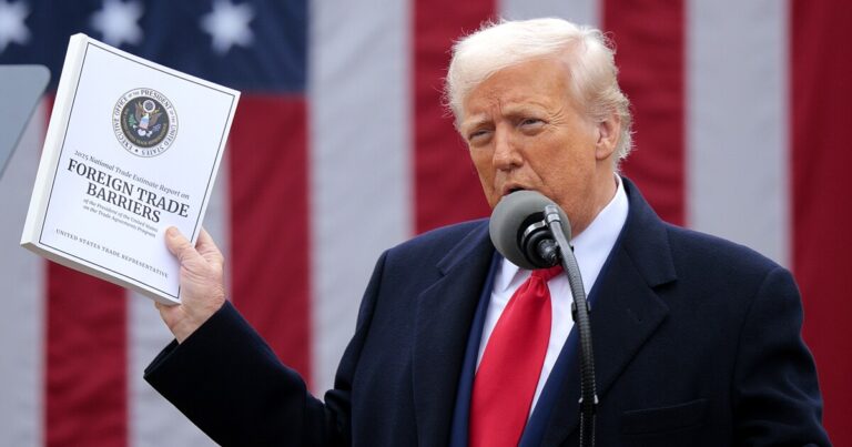 트럼프 대통령의 관세는 대부분 불법, 미국 법원 규칙입니다.
    


