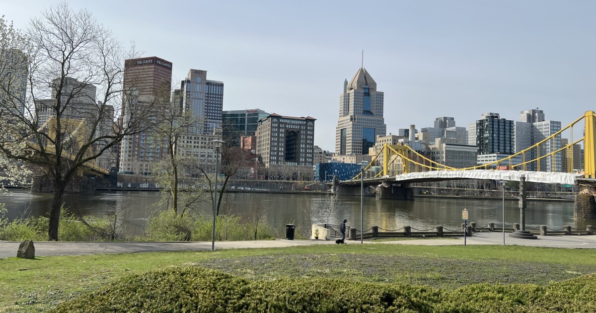 Riverlife는 피츠버그 해안 15마일 연결을 시작하기 위한 자금을 모색합니다.