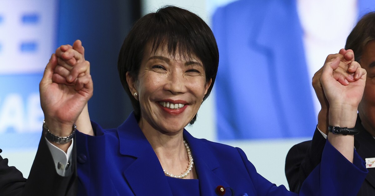 일본 최초의 여성 총리 다카이치 사나에에 대해 알아야 할 5가지