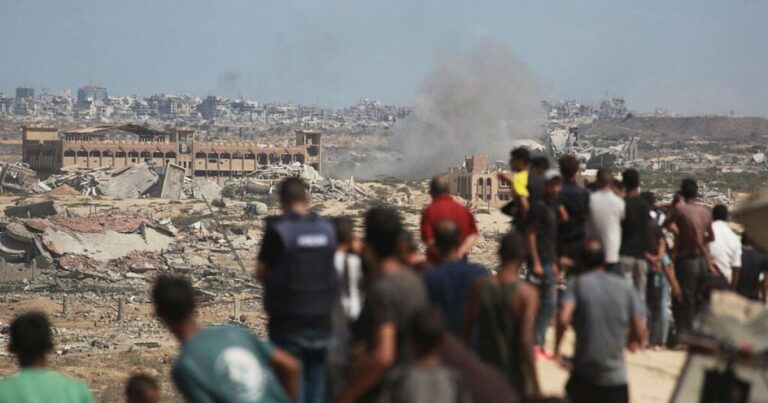 트럼프, 하마스 이스라엘 인질 석방 합의 후 이스라엘에 가자지구 폭격 중단 지시
    


