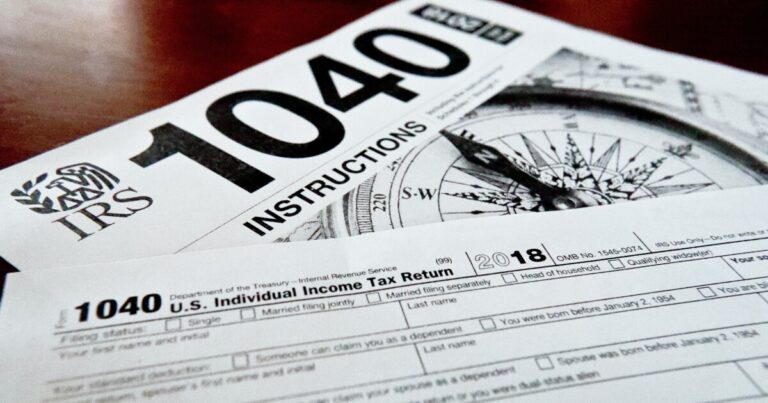 새로운 주 근로소득세액 공제는 중저소득층 근로자에게 혜택을 줄 것입니다.
    


