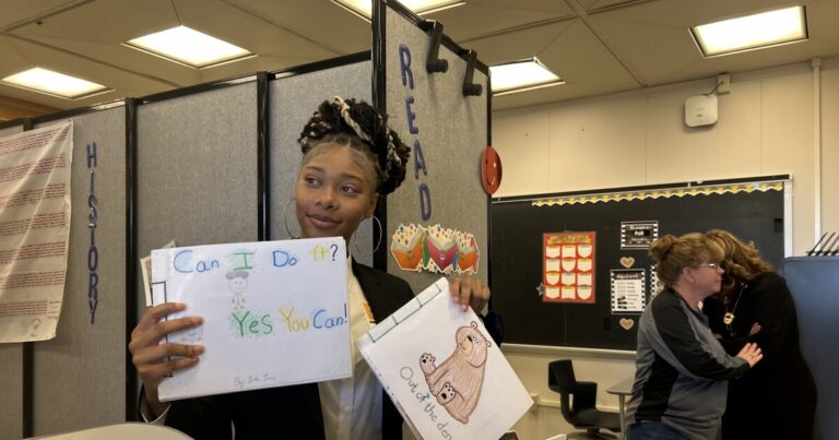 피츠버그 공립학교, 새로운 교사 견습 프로그램 출시
    



