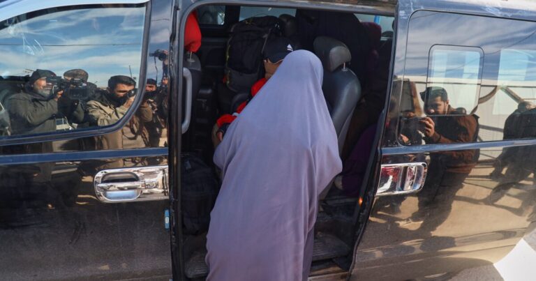 호주, IS 연계 의심 시민의 시리아 귀국 금지
    


