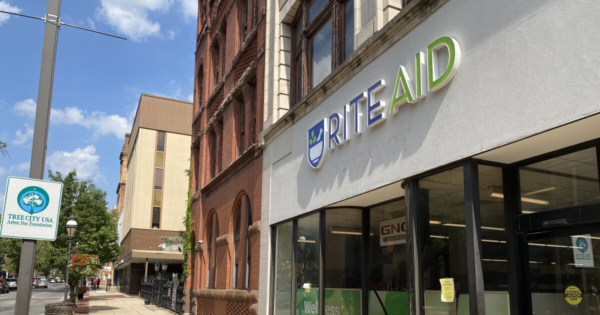 Pa. 약국이 문을 닫으면서 의약품 계획 중개인이 새로운 감독 압박에 직면