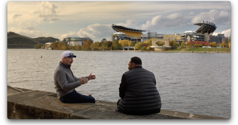 사전 초안, 새로운 NFL 영화 영화, 피츠버그 'The Football Town' 더빙
    


