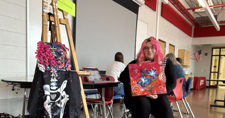 피츠버그 지역의 한 고등학교에서 학생들은 AI 윤리에 대해 토론하는 방법을 배웁니다.
    


