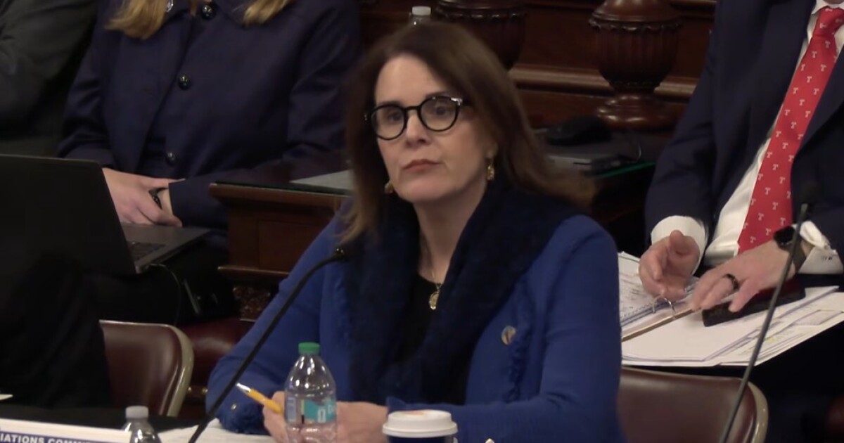 피트, 다른 주립 관련 대학들은 균일한 주 자금 지원이 등록금 인상으로 이어질 것이라고 말했습니다.