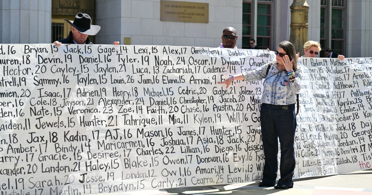 Meta와 Google에 대한 판결은 거대 기술 책임의 새로운 시대를 가져올 수 있습니다