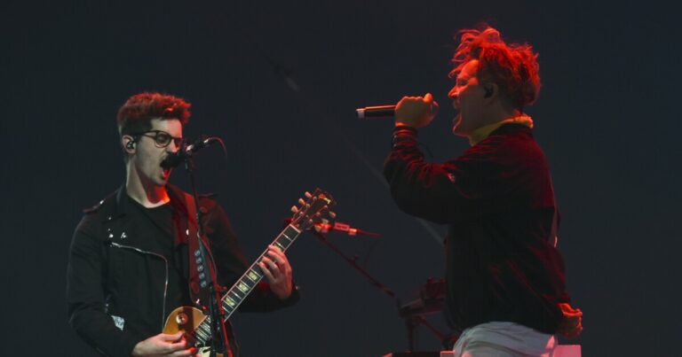 Nelly, Third Eye Blind가 피츠버그 America250 콘서트의 공동 헤드라인을 장식합니다.
    


