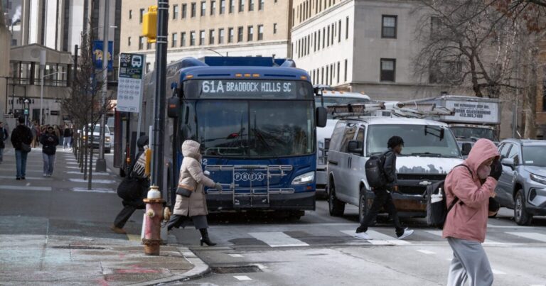 바쁜 관광 연도를 앞두고 펜실베니아 의원들은 공격적인 운전을 면밀히 조사합니다
    


